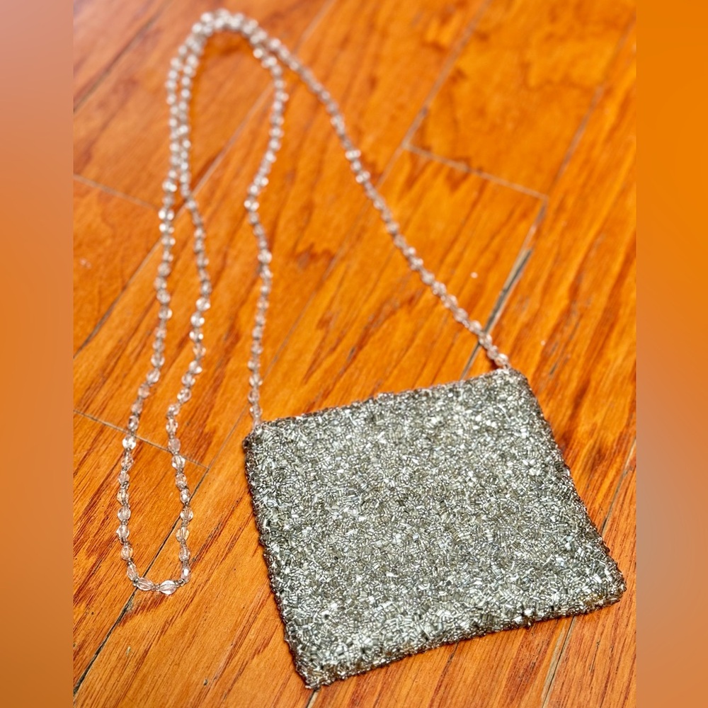 Vintage Beaded MOYNA Bag In Silver EUC